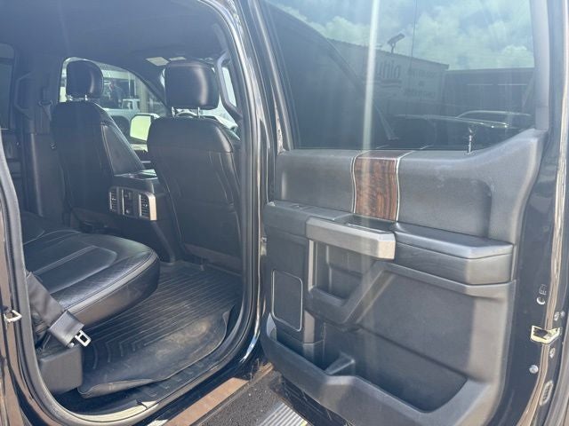 2015 Ford F-150 Platinum