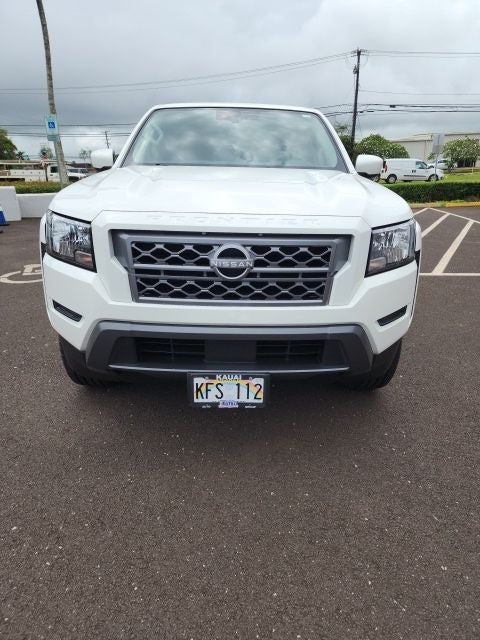2024 Nissan Frontier SV