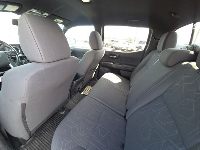 2016 Toyota Tacoma SR V6