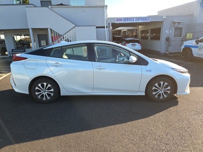 2022 Toyota Prius Prime LE