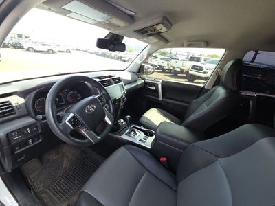 2024 Toyota 4Runner SR5 Premium