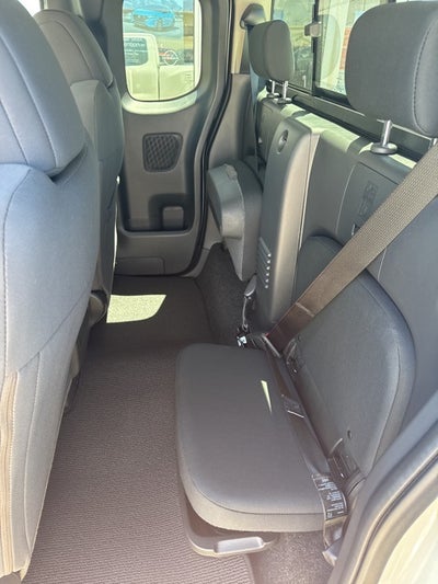 2025 Nissan Frontier S