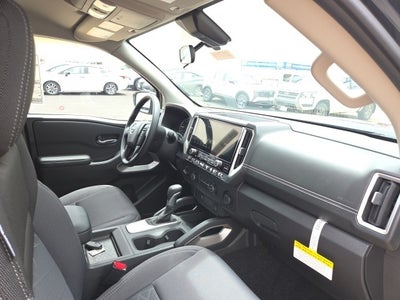 2025 Nissan Frontier SV