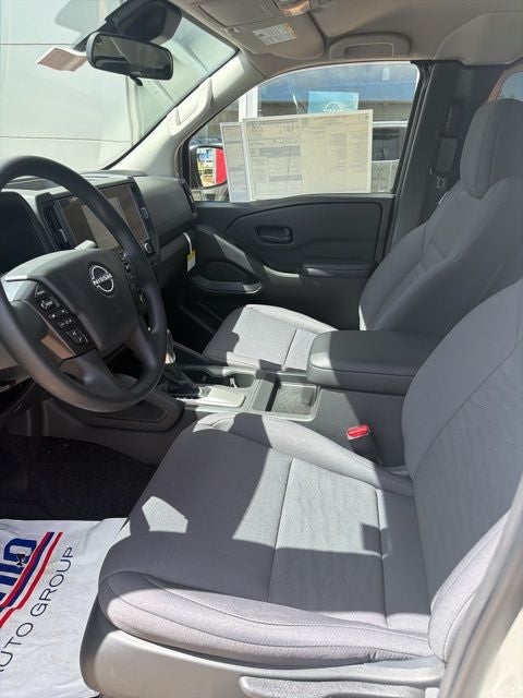 2025 Nissan Frontier S