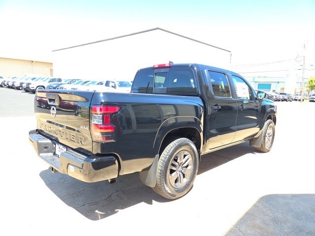 2025 Nissan Frontier SV
