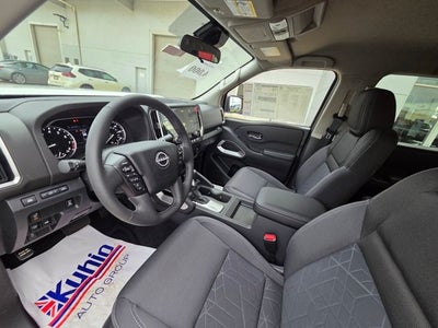 2025 Nissan Frontier SV