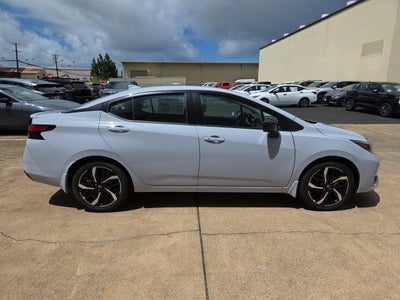 2025 Nissan Versa 1.6 SR