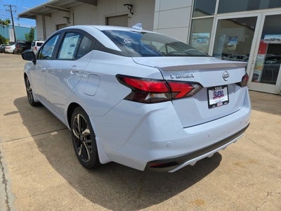 2025 Nissan Versa 1.6 SR