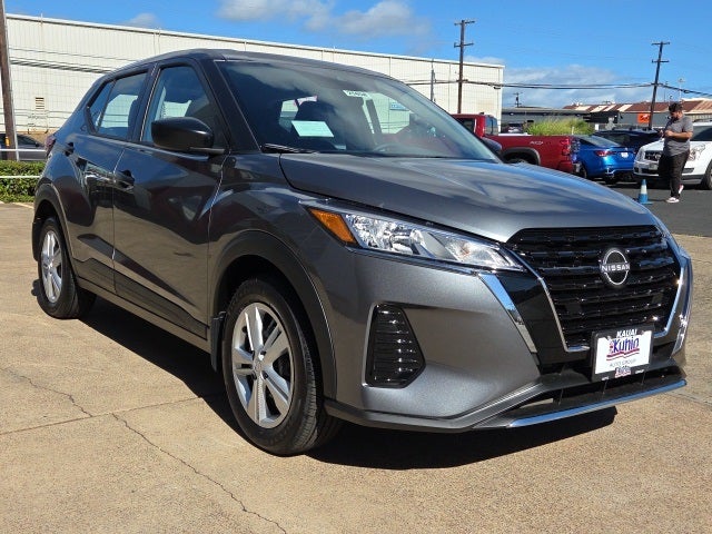 2025 Nissan Kicks Play S