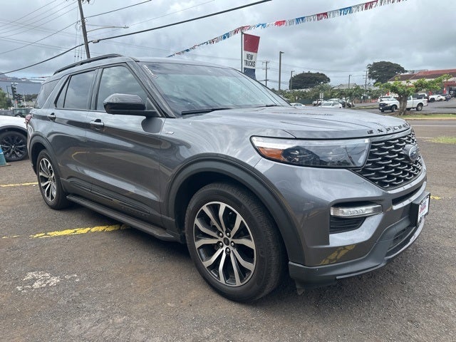 2022 Ford Explorer ST-Line