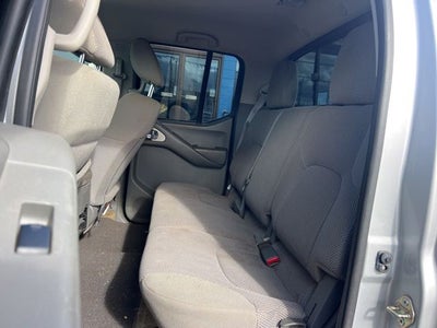 2017 Nissan Frontier SV