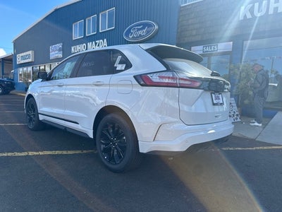 2023 Ford Edge SE