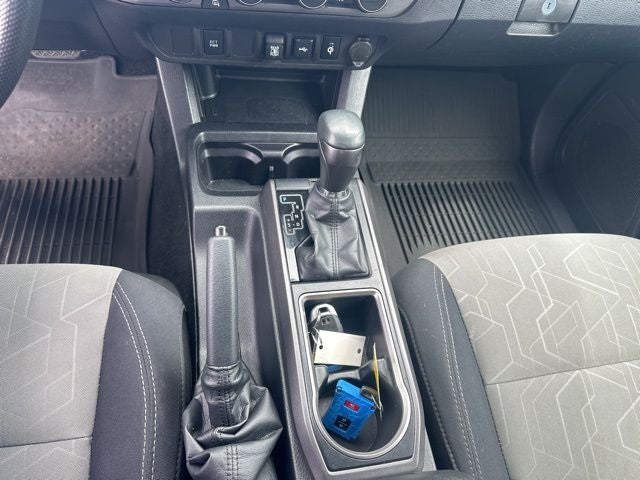 2022 Toyota Tacoma TRD Off-Road V6