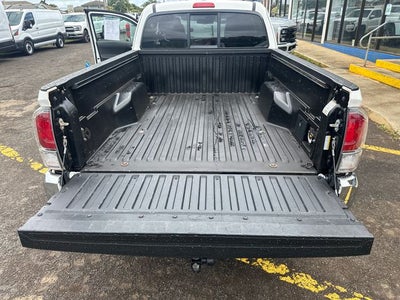 2022 Toyota Tacoma SR V6