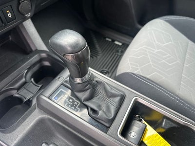 2022 Toyota Tacoma SR V6