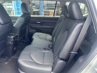 2025 Toyota Grand Highlander XLE