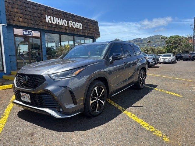 2022 Toyota Highlander XSE