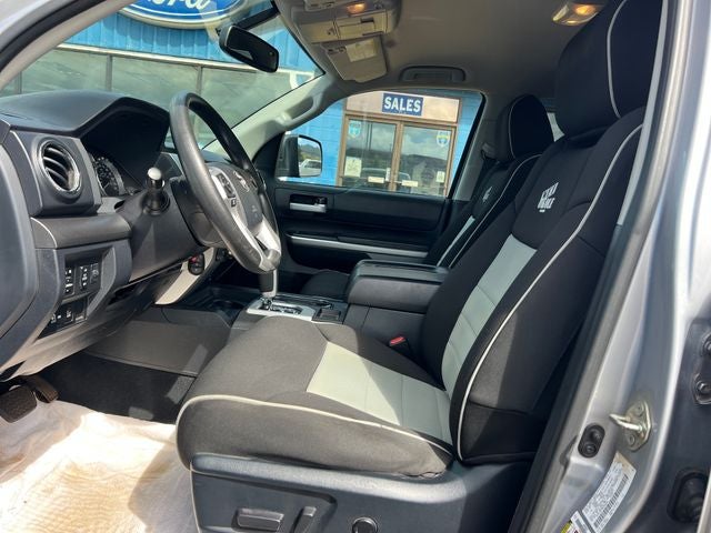 2016 Toyota Tundra SR5
