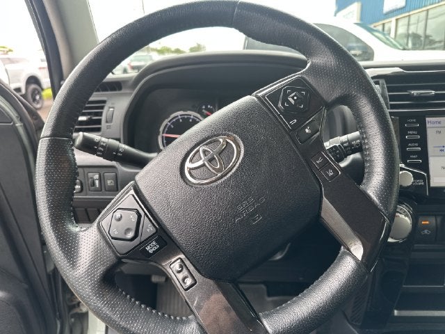 2022 Toyota 4Runner TRD Off-Road